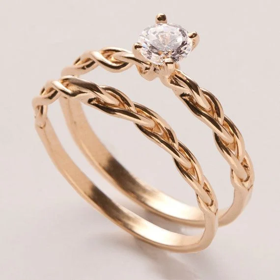 braided engagement ring with wedding band: Definisi dan Daya Tarik Utama
