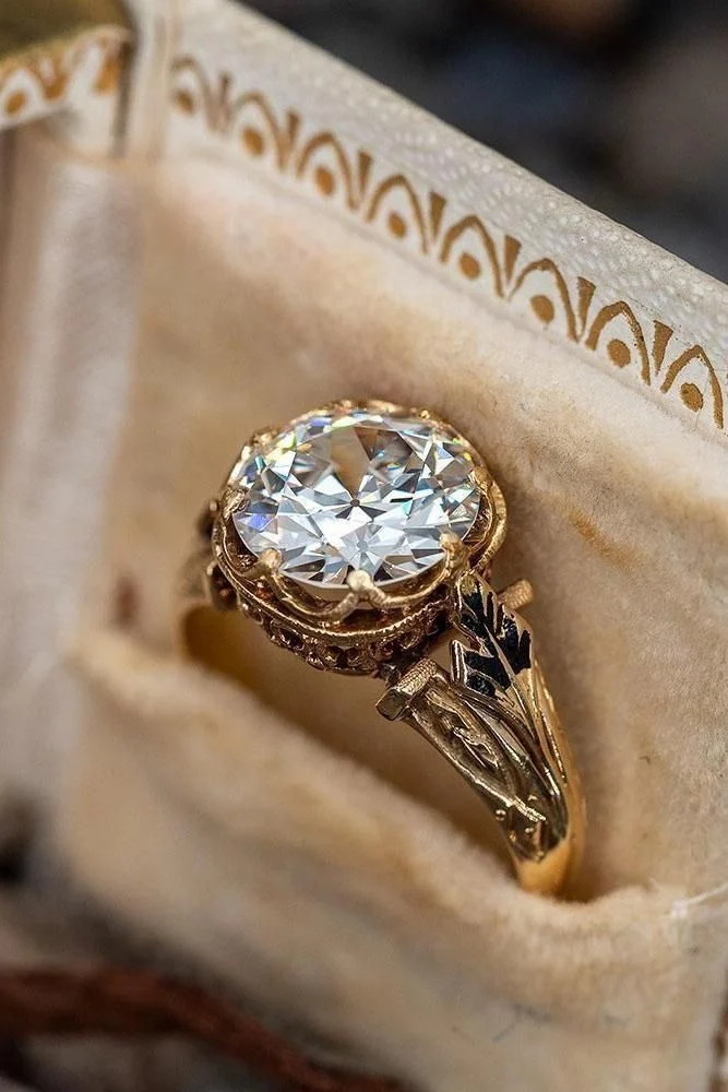 Sejarah Art Nouveau Wedding Ring