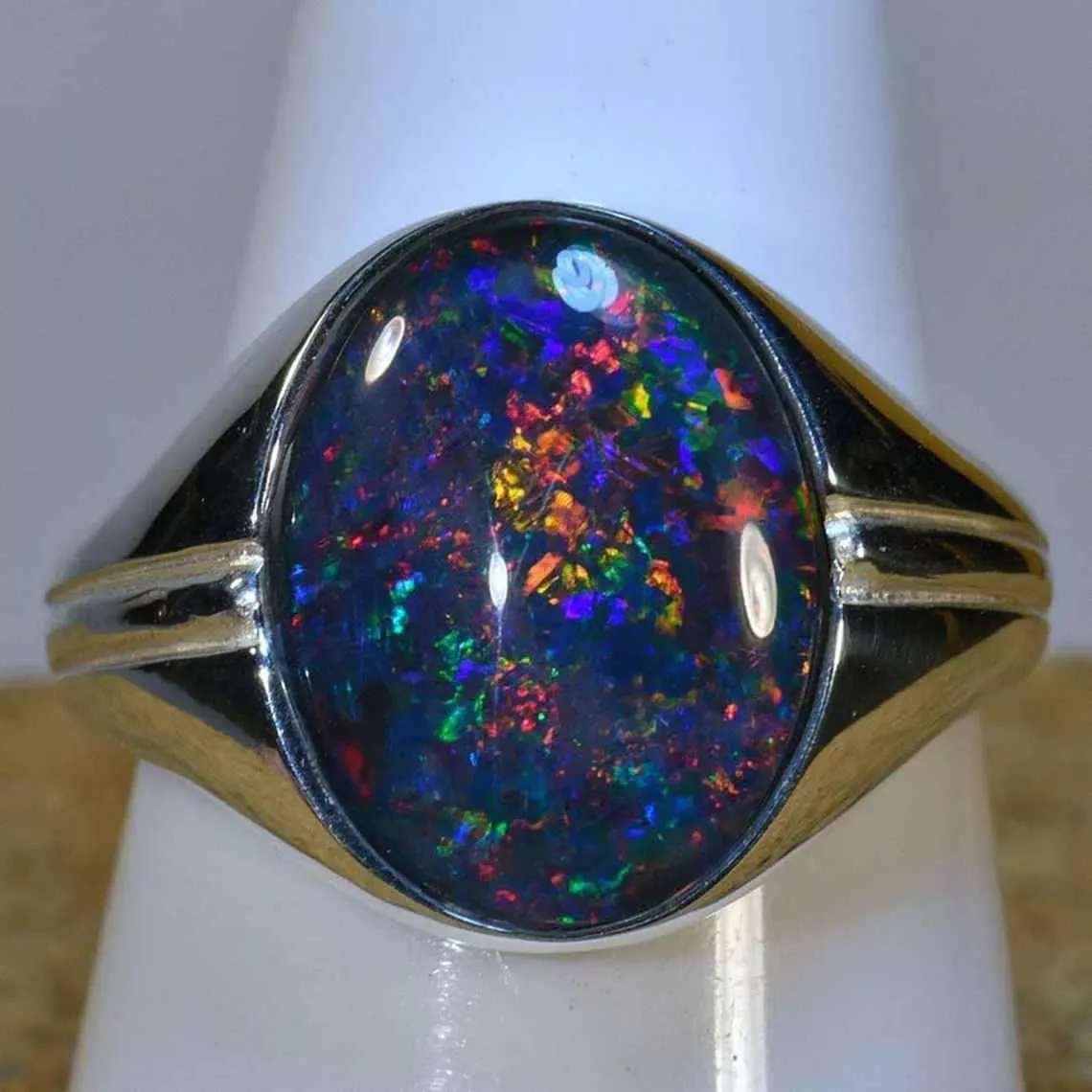 Keunikan Black Opal Mens Wedding Ring