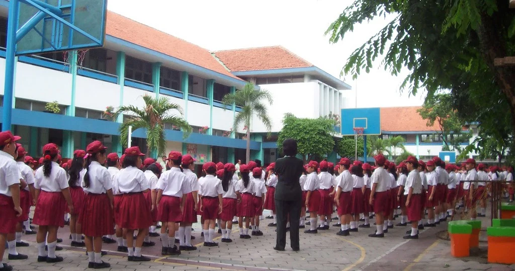 Manfaat Seragam Sekolah